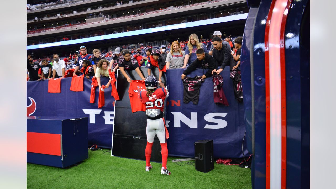 Colts vs. Texans: Colts showed up in Houston, but not many fans did