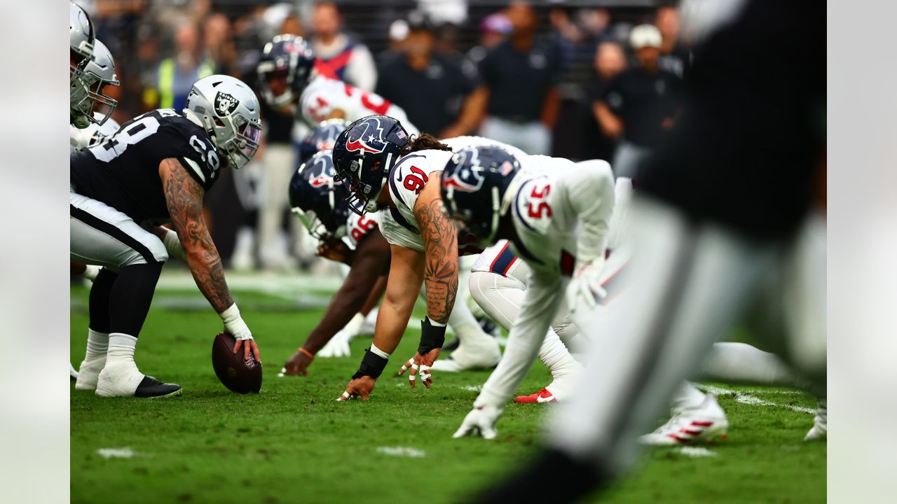 \ud83d\udcf8 Game Photos | Texans at Raiders, Week 7