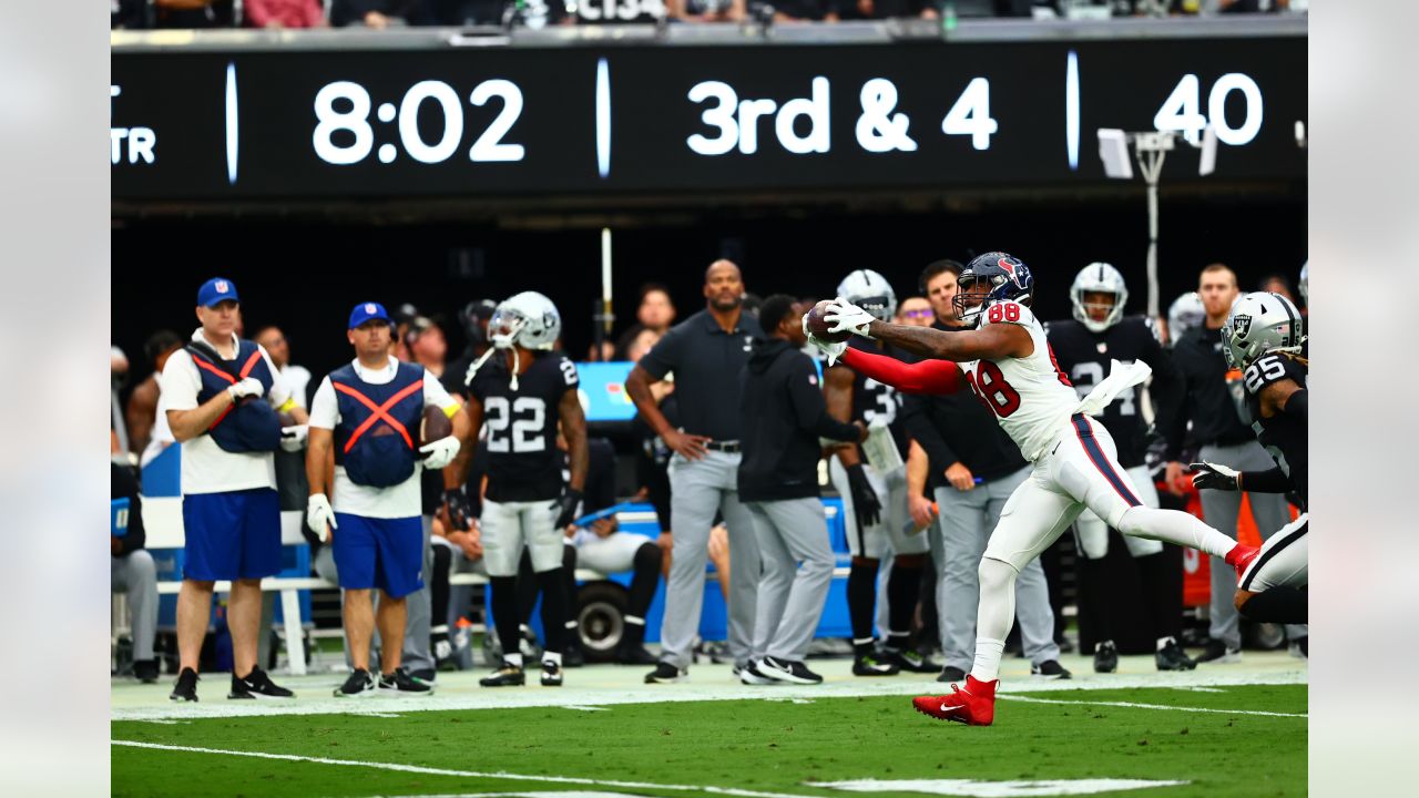 \ud83d\udcf8 Game Photos | Texans at Raiders, Week 7