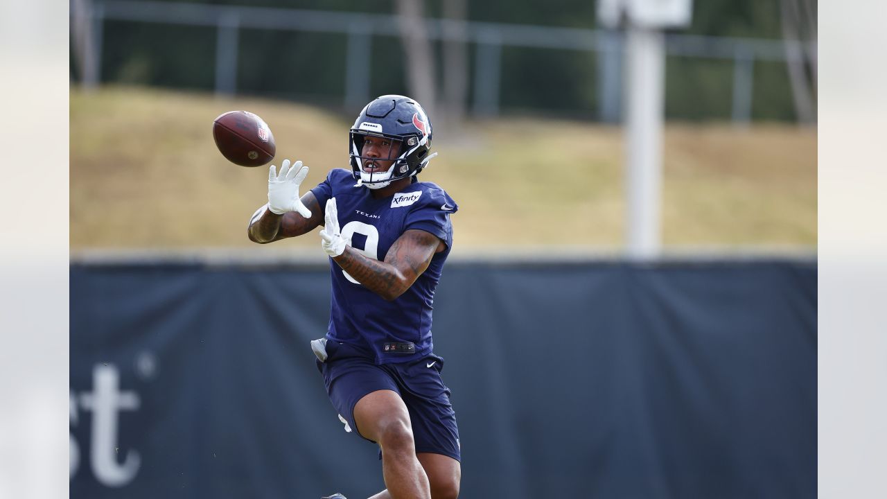 Houston Texans tight end Jordan Murray takes passes during the NFL football  team's training camp Thursday, July 27, 2023, in Houston. (AP Photo/Michael  Wyke Stock Photo - Alamy