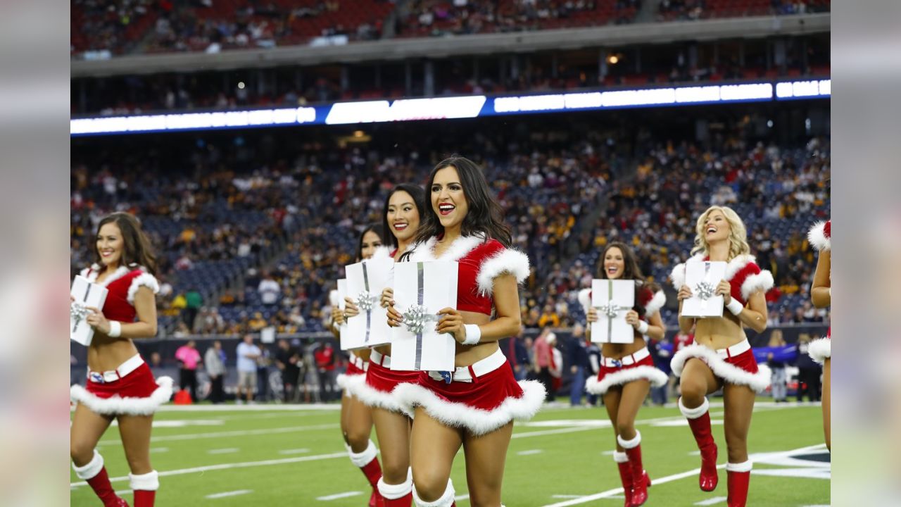 Cheer: Texans vs. Steelers