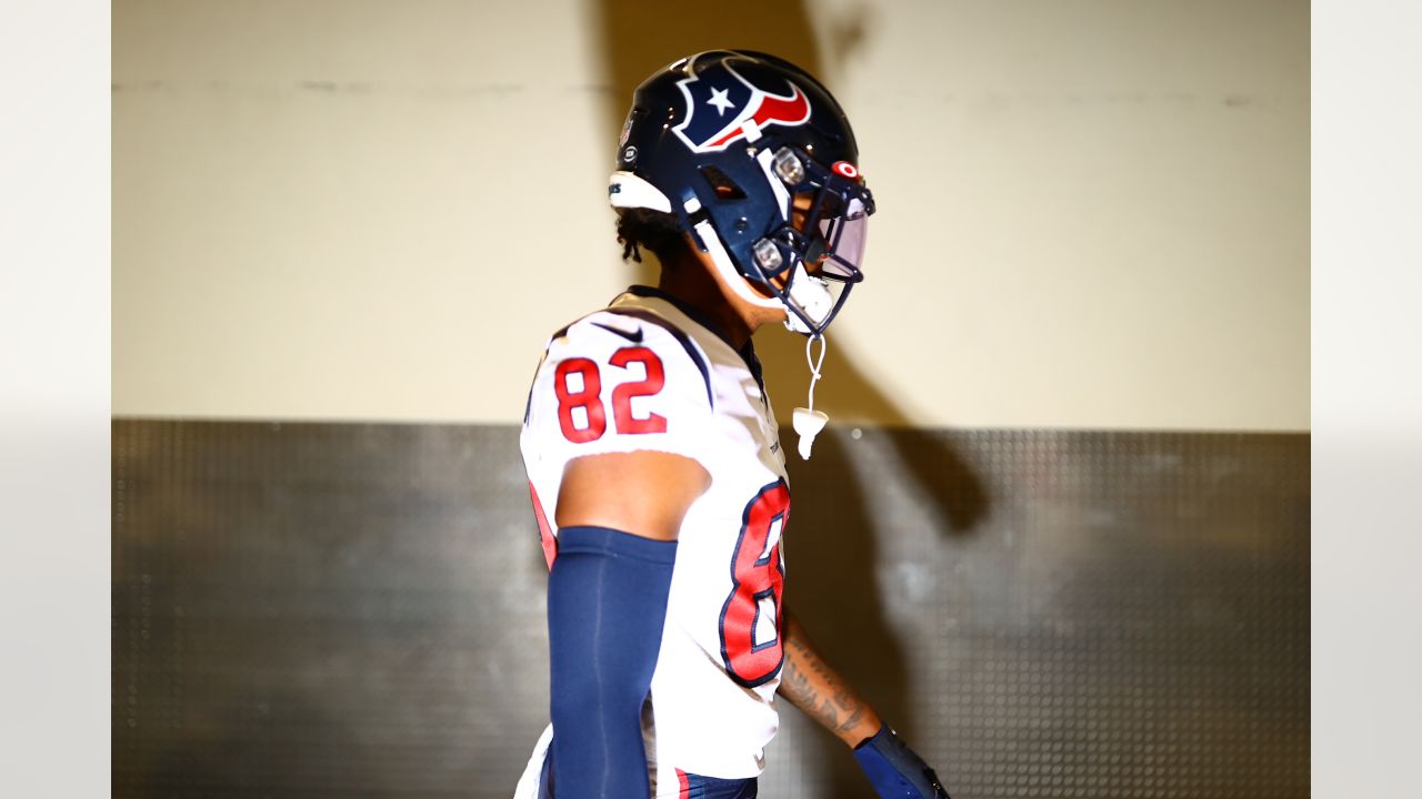 \ud83d\udcf8 Pregame Flicks | Texans @ Rams, Game 2