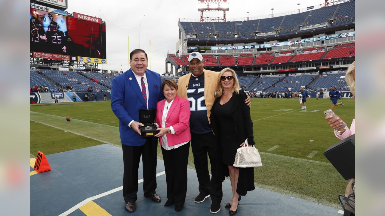 Robert Brazile Inducted Into Ring of Honor