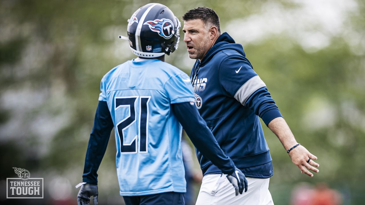 Tennessee Titans: Austin Hooper's Time Finally Arrives - Sports Illustrated  Tennessee Titans News, Analysis and More