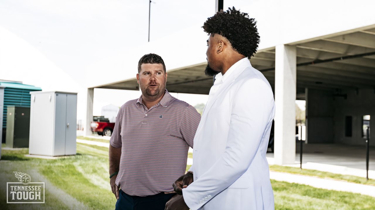 Wes on Broadway on X: Treylon Burks with the fresh #Titans jersey swap 