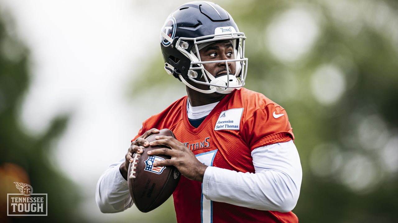 Titans QB Malik Willis Debuts At OTAs 