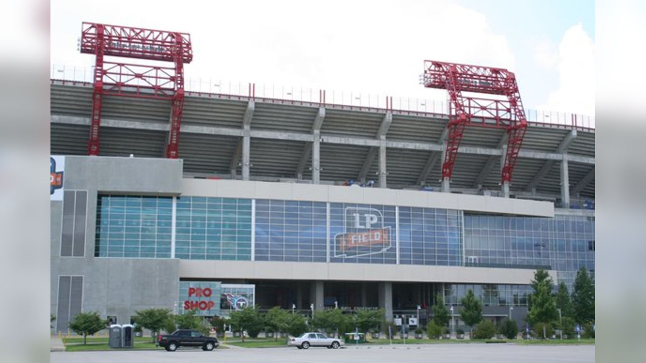 Tennessee Titans and LP Field • Nashville Fun For Families