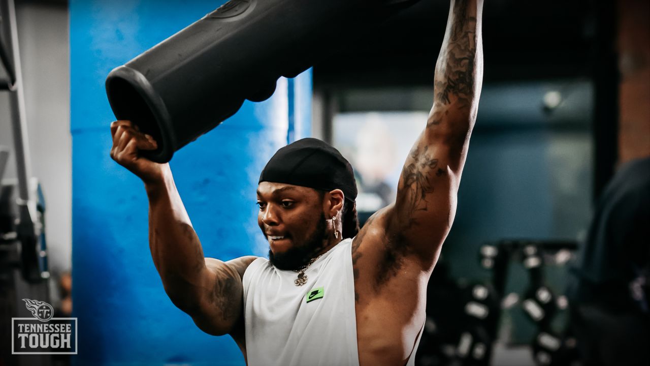 No gym, no problem for Titans running back Derrick Henry 