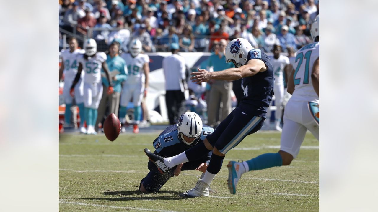 Week 6 of 2015 Season: Titans vs. Dolphins