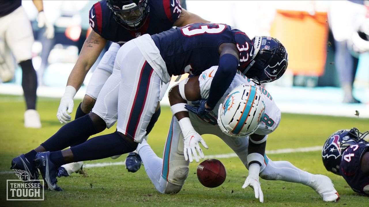 Tennessee Titans safety A.J. Moore (33) in action during the first