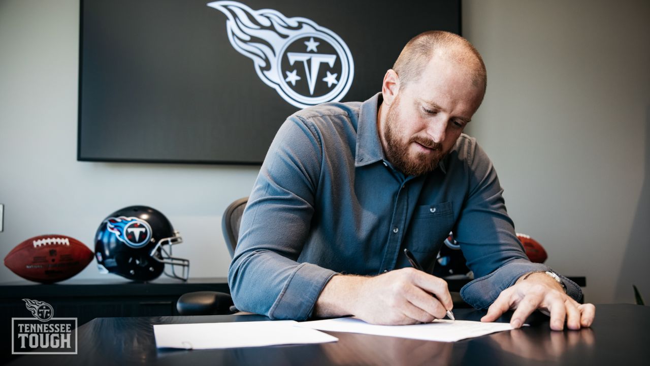 LS Morgan Cox  Titans Agree To Terms on One-Year Deal