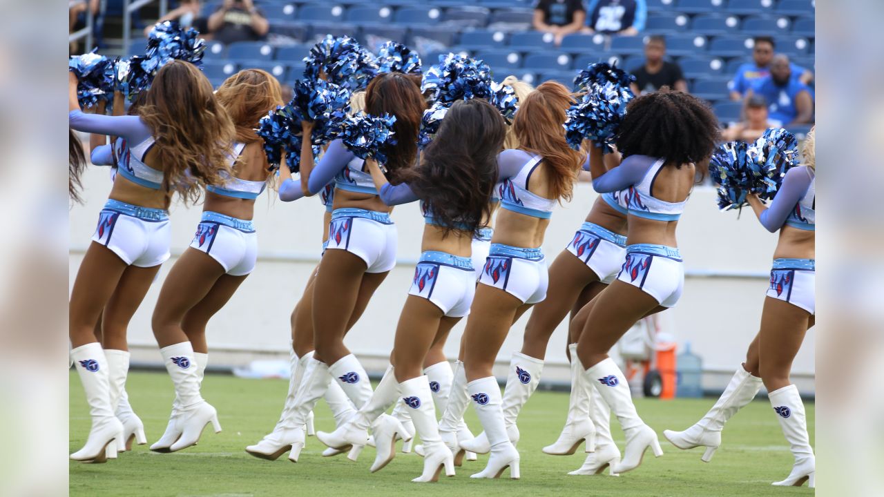 Titans Cheerleaders on X: We can't wait to be back on the field at  @NissanStadium! ⚔️ Join us for 2022 #Titans Cheerleading Auditions this  April! 