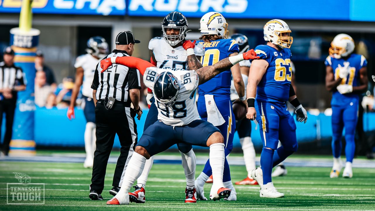 Tennessee Titans vs Los Angeles Chargers - December 18, 2022