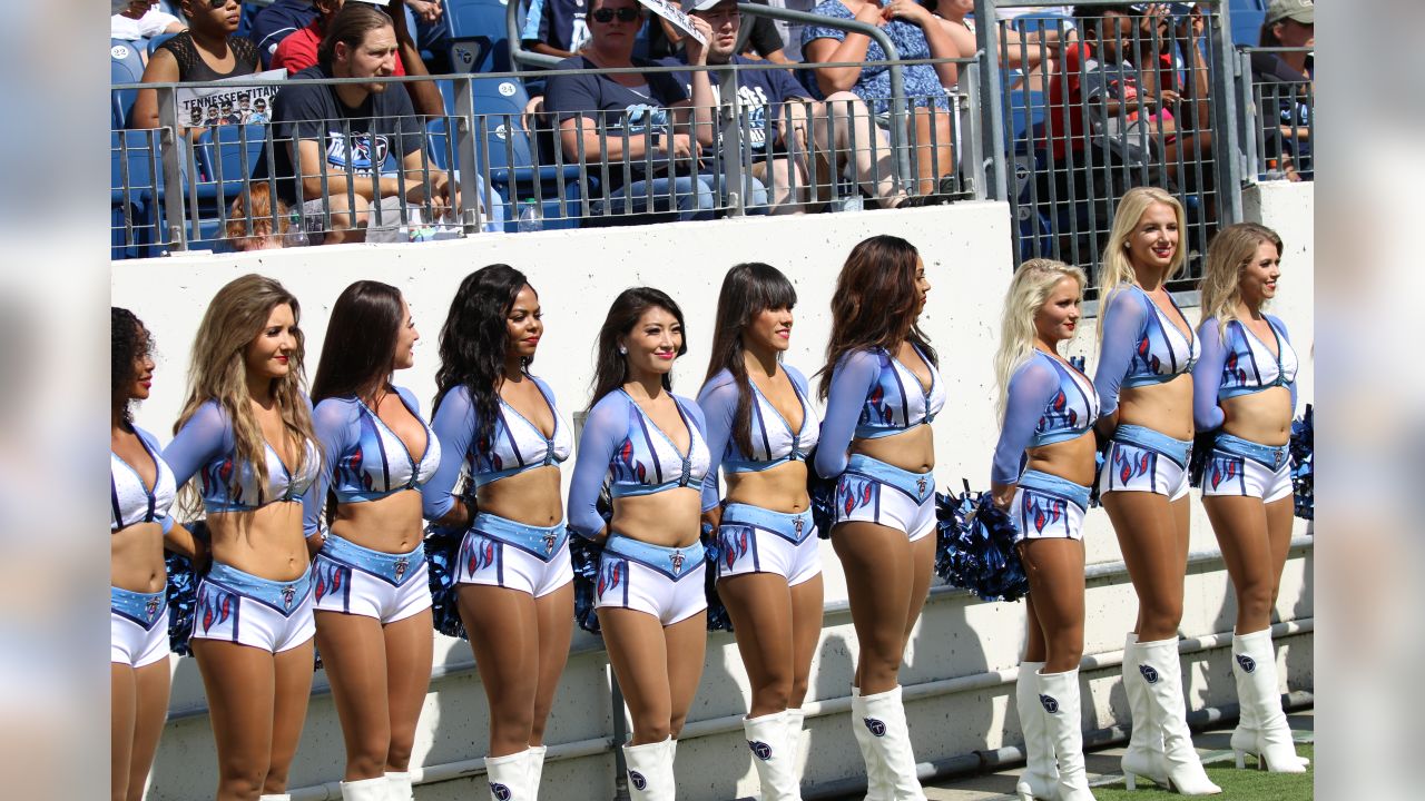 Tennessee Titans Cheerleader Try-Outs - Williamson Source