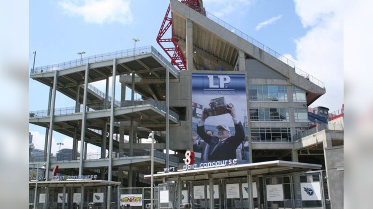 Tennessee Titans - LP Field Fan Experience Enhancements - PBG Builders