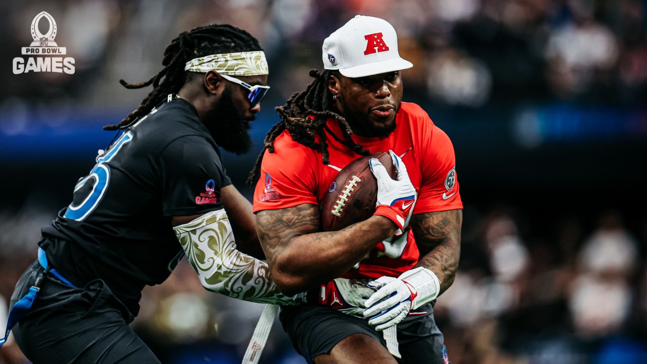 From the Pro Bowl: Titans RB Derrick Henry, Raiders RB Josh Jacobs Become  Teammates, and Buddies Built By Bama