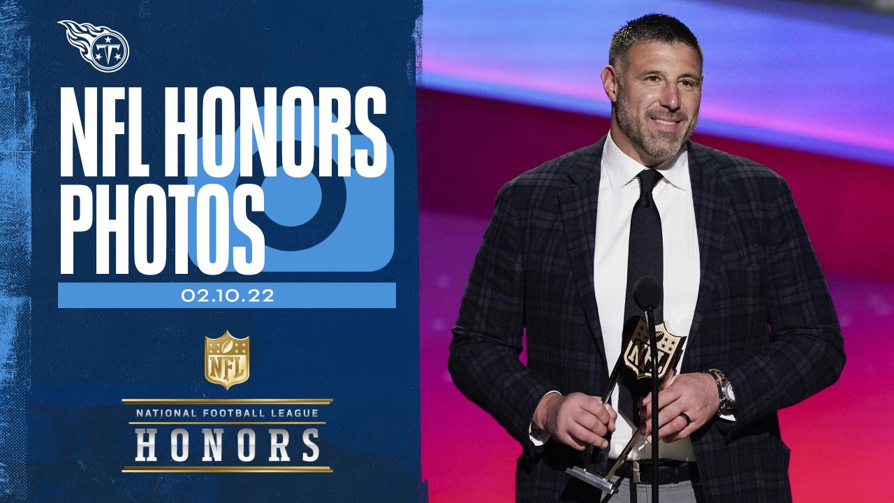 Titans HC Mike Vrabel Named AP 2021 NFL Coach of the Year at NFL Honors Before Super Bowl LVI
