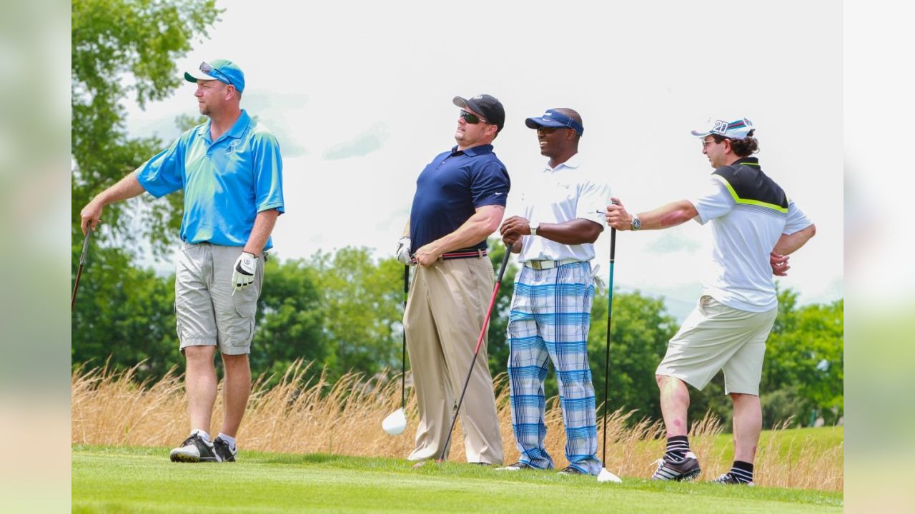 Former Players Participate In The Redskins Alumni Charity Golf Classic