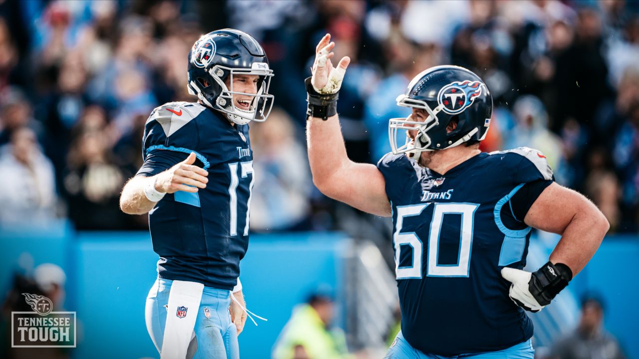 Titans release C Ben Jones as O-line renovation continues