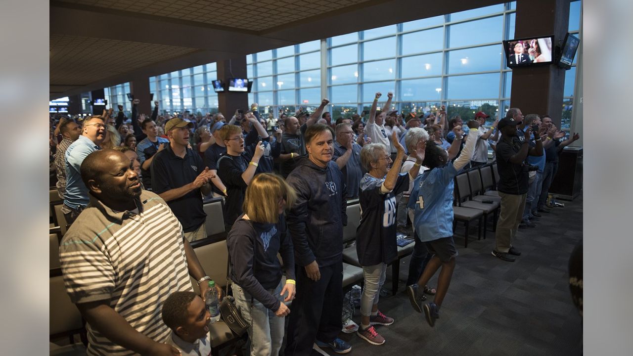 Tennessee Titans to Host DraftFest 2022 at Nissan Stadium - Rutherford  Source