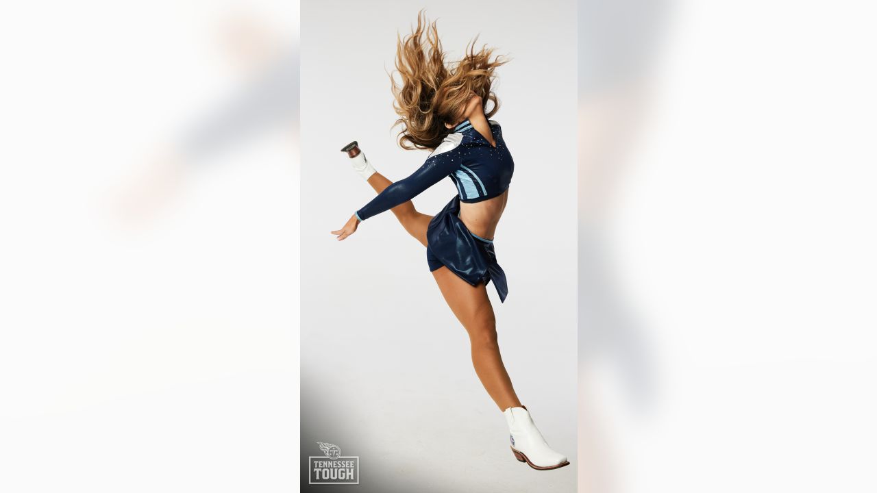 TTC Mari, TTC - Tennessee Titans Cheerleaders & T-Rac