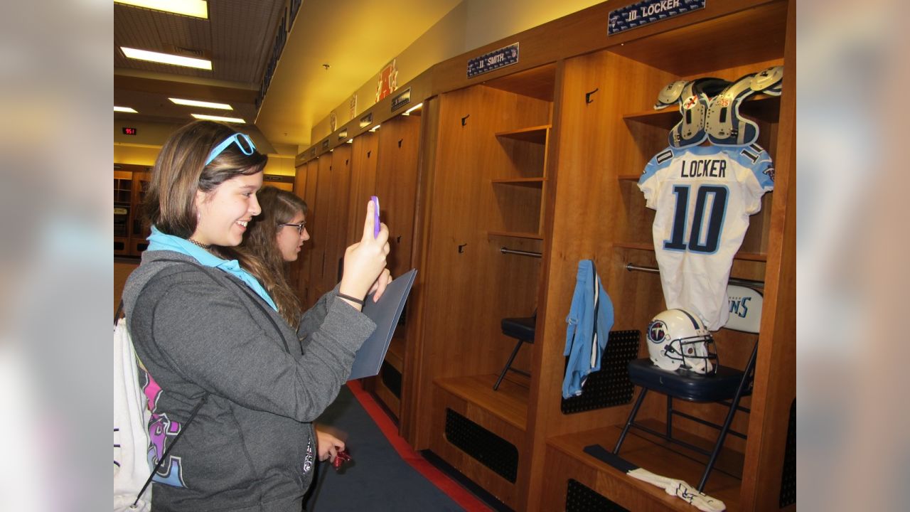 FBLA and DECA recently teamed up for a trip to the Tennessee Titans  Learning Lab at Nissan Stadium. The students got an in-depth look at…