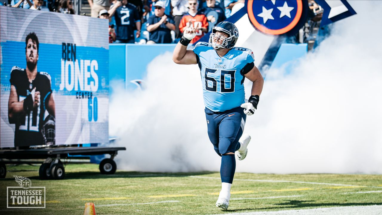 Tennessee Titans center Ben Jones (60) stands on the sideline