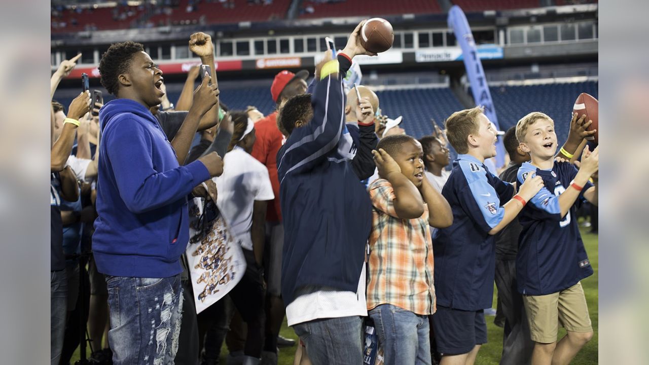 Tennessee Titans to Host DraftFest 2022 at Nissan Stadium - Rutherford  Source