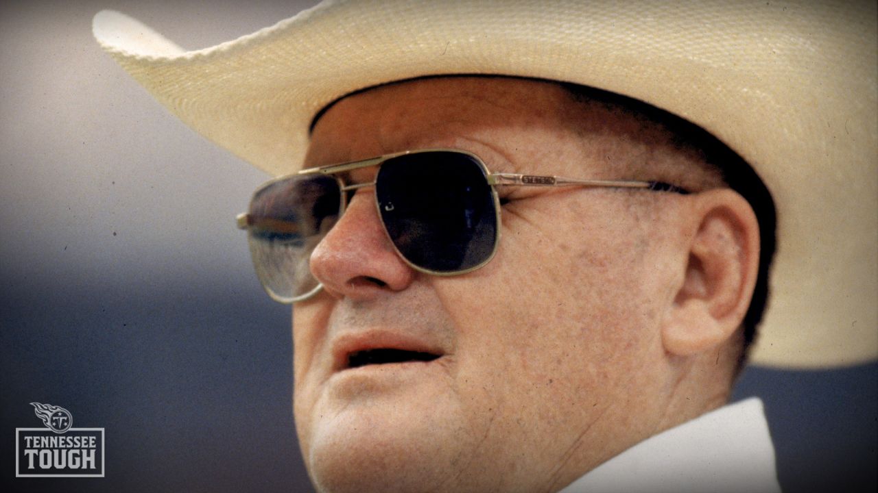 Tennessee Titans to induct late Houston Oilers coach Bum Phillips into ring  of honor - ESPN