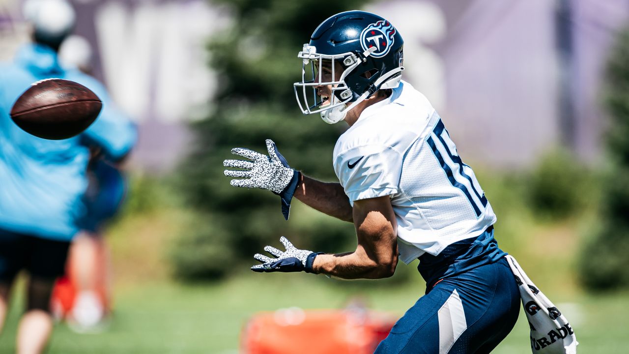 PHOTOS: Tennessee Titans John Leglue hosts football camp