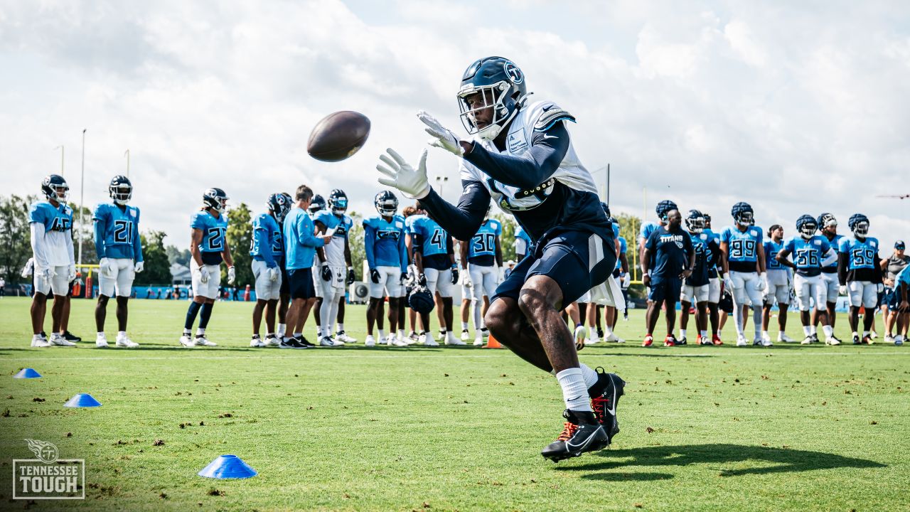 PHOTOS: Titans Training Camp Aug. 7