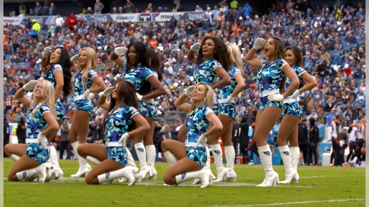 Customer Spotlight: The Tennessee Titans Cheerleaders' New Uniform!