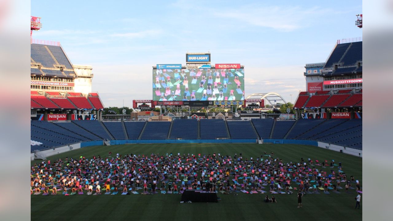 Our Titans play tonight at Nissan Stadiumif you're headed to the game,  stop by Tootsie's for pregame! #titans #tootsiesorchidlounge…