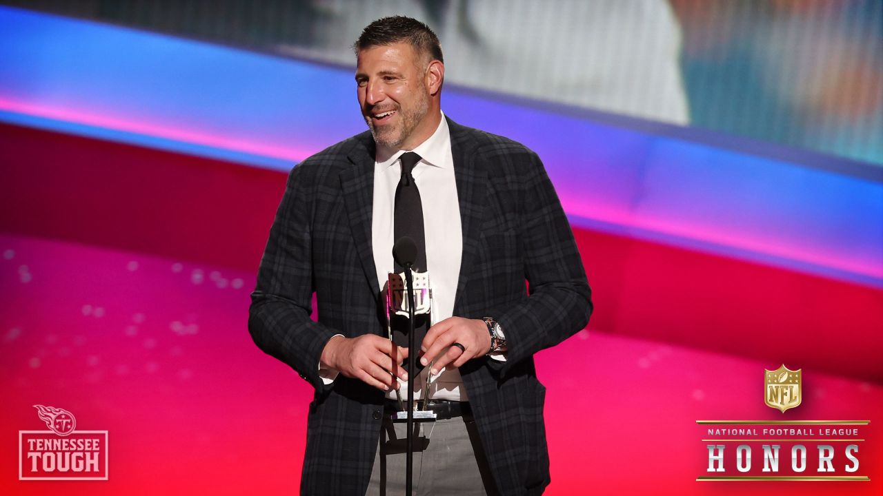 Titans HC Mike Vrabel Named PFWA 2021 NFL Coach of the Year