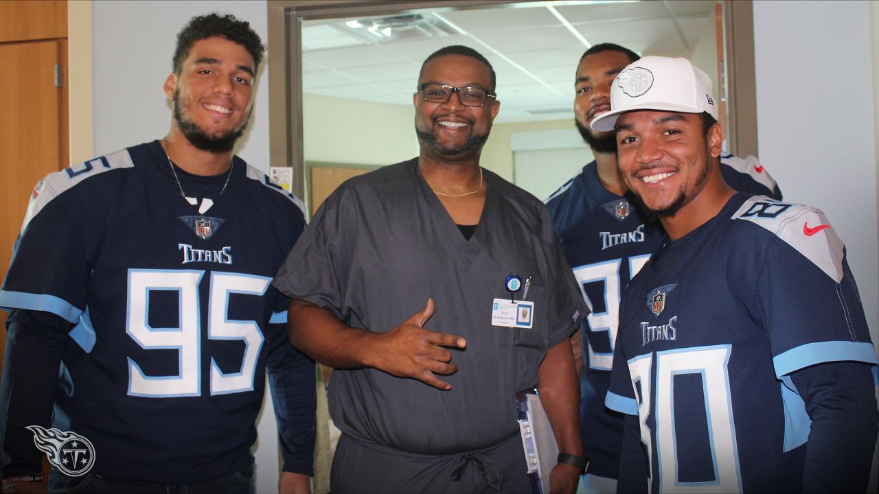 Tennessee Titans Employees Warmly Welcome Ran Carthon - Sports Illustrated  Tennessee Titans News, Analysis and More