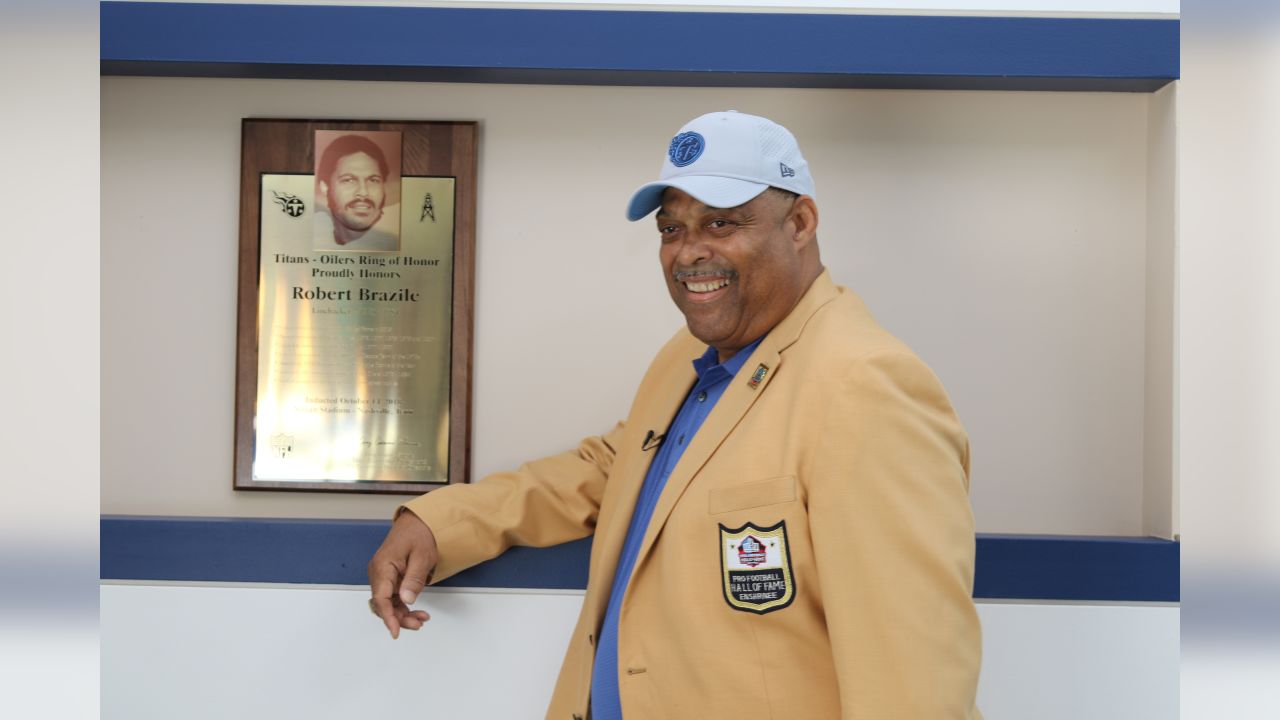 Why Robert Brazile made the Pro Football Hall of Fame - ESPN - Tennessee  Titans Blog- ESPN