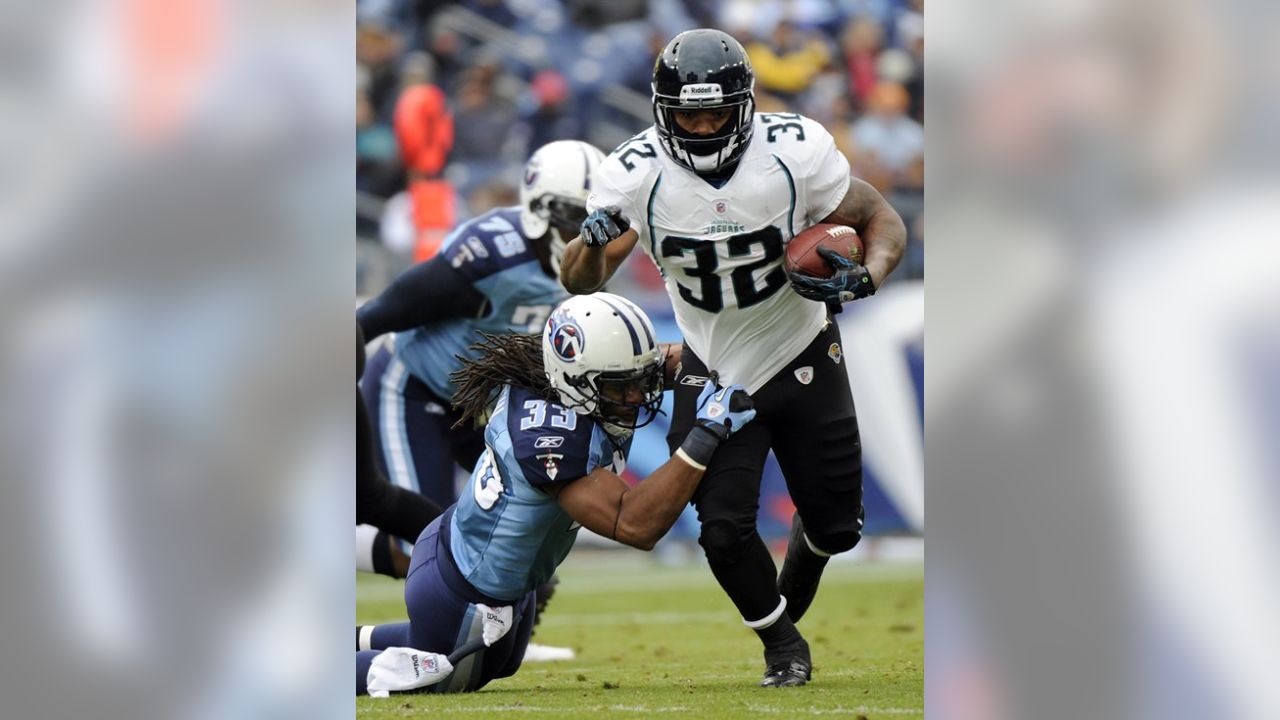 Tennessee Titans wide receiver Randy Moss (84) plays against the Washington  Redskins in the third quarter of an NFL football game on Sunday, Nov. 21,  2010, in Nashville, Tenn. (AP Photo/Joe Howell