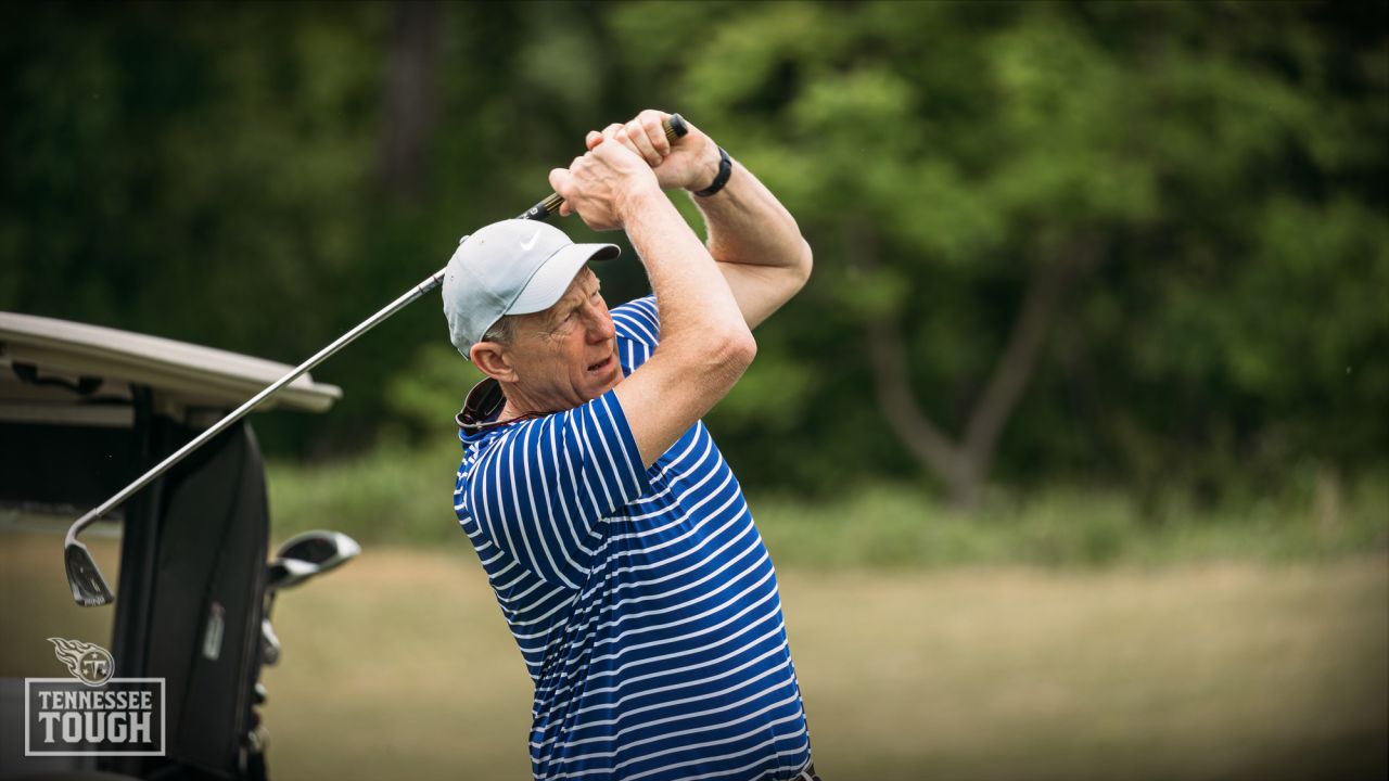 STM Photos  Tee Time with the Titans