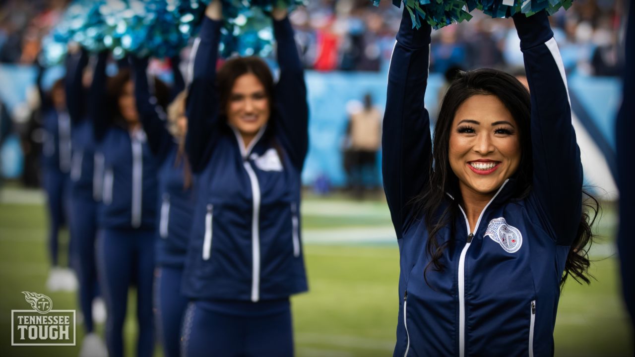 Titans Cheerleader Rookie Spotlight: Alexandria