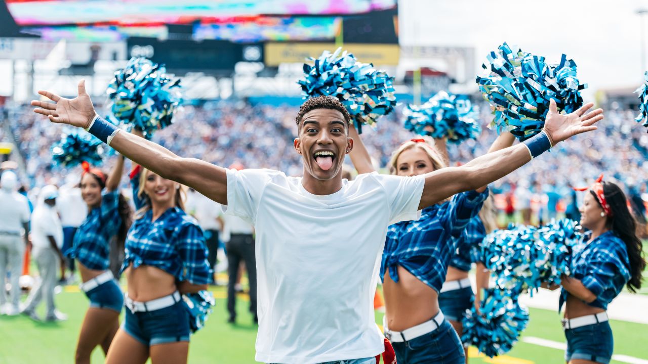 Kristen Titans Cheerleader - The Tennessee Titans Cheerleaders