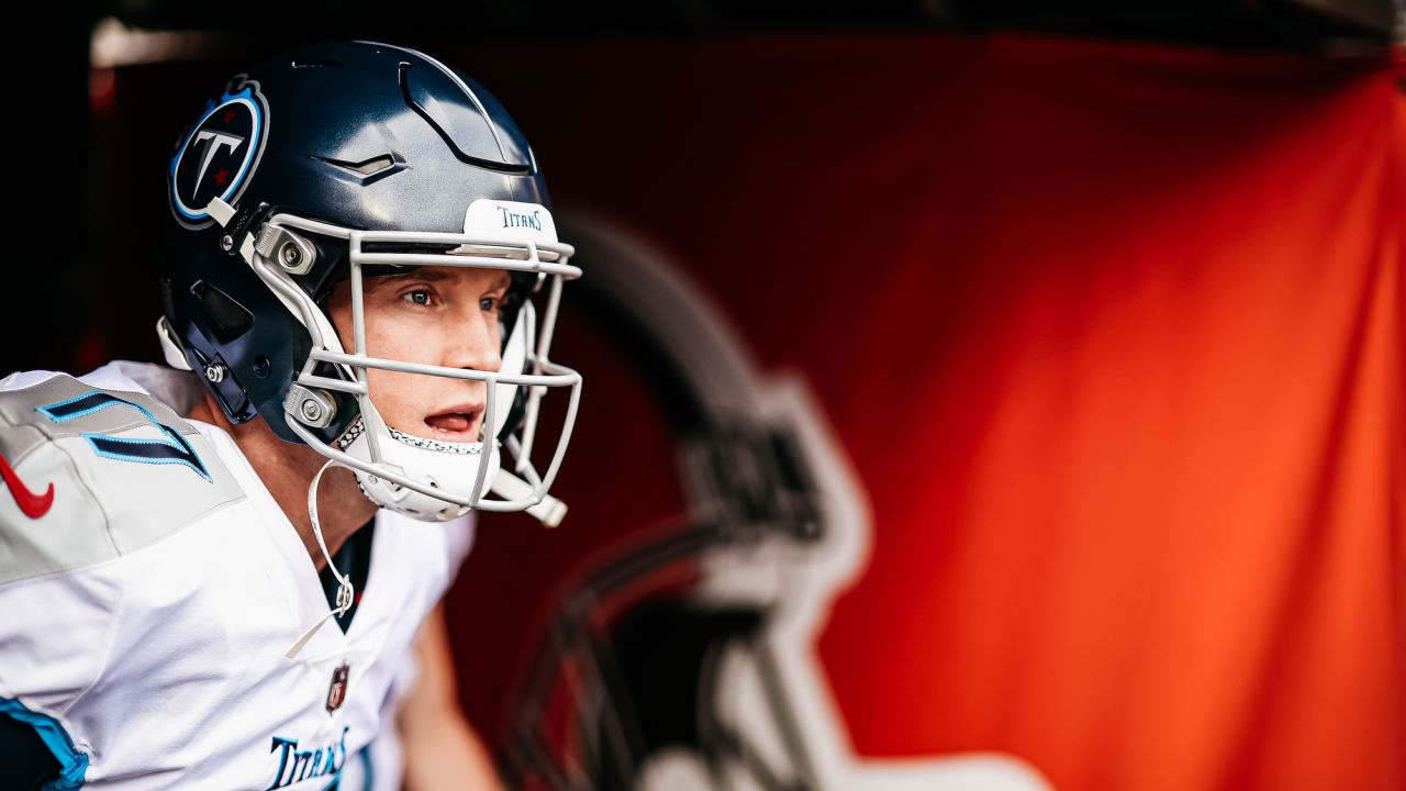 Photos: Week 3 - Titans at Browns Pregame