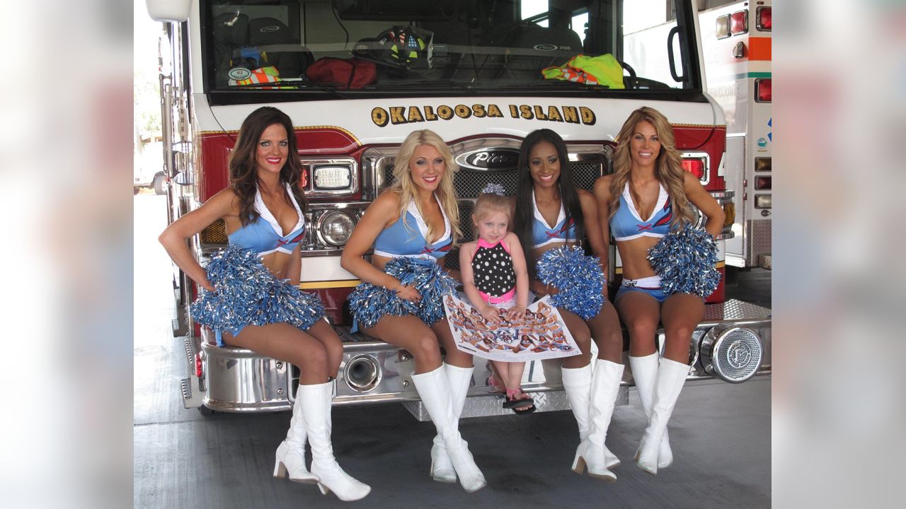 Snapshot: Titans Cheerleader Calendar - Pro Player Insiders