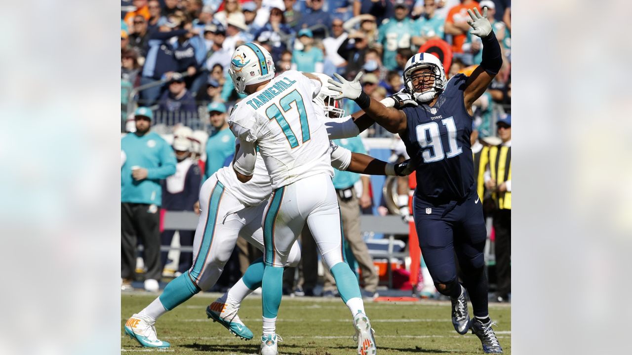 Week 6 of 2015 Season: Titans vs. Dolphins