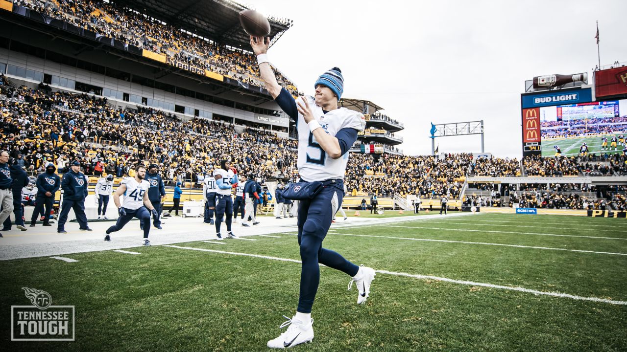 Tennessee Titans: Will Too Many Turnovers Cost Logan Woodside the No. 2  Job? - Sports Illustrated Tennessee Titans News, Analysis and More