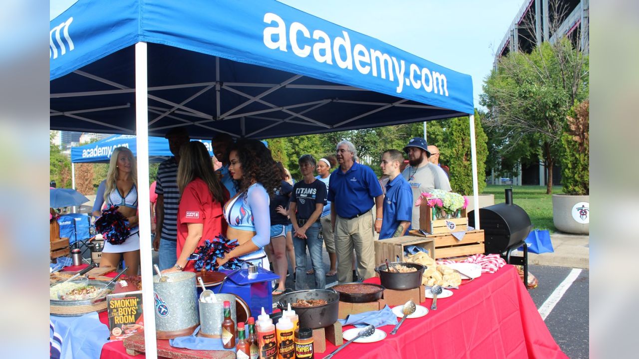 Titans, Academy Host Tailgating Event at Nissan Stadium