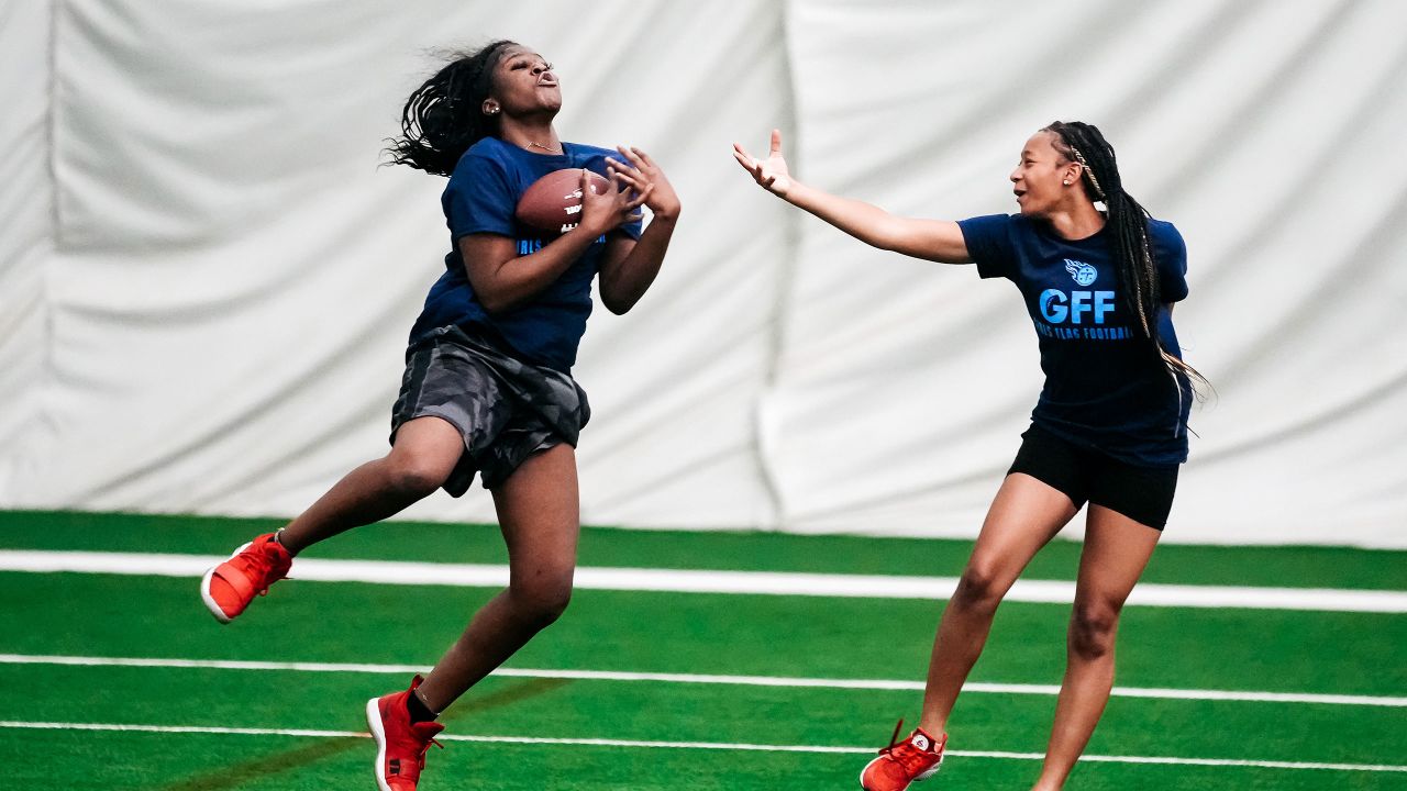 MNPS starts girls flag football with new uniforms from Titans