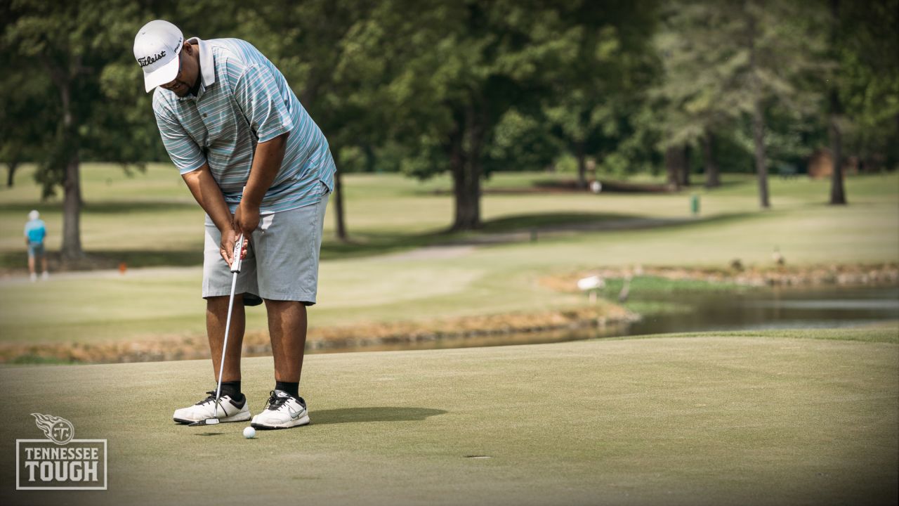 STM Photos  Tee Time with the Titans