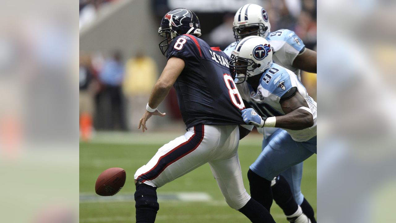 Tennessee Titans defensive end Jevon Kearse (90) talks with Tampa Bay  Buccaneers running back Derrick Ward (28) after an NFL pre-season football  game in Nashville, Tenn., Saturday, Aug. 15, 2009. The Titans