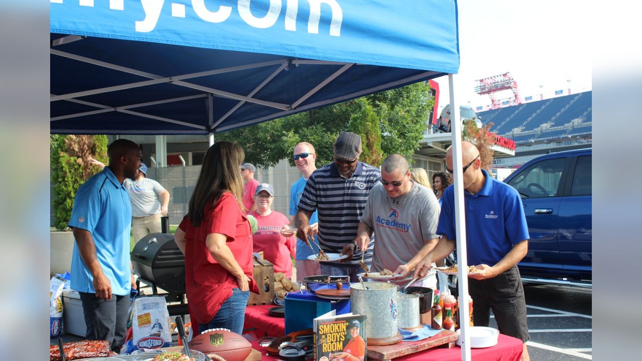 Titans, Academy Host Tailgating Event at Nissan Stadium