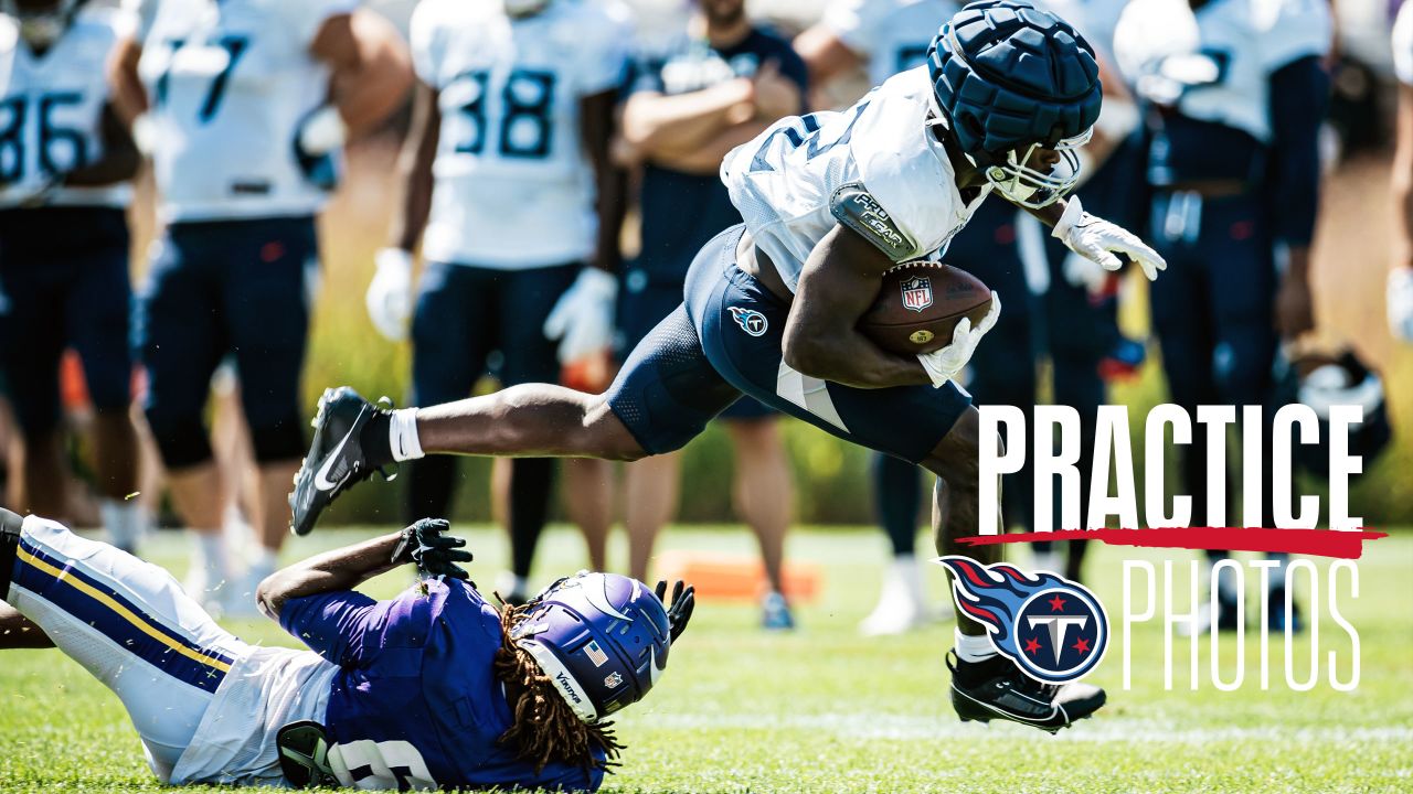 Tennessee Titans wide receiver Gavin Holmes (84) in action during